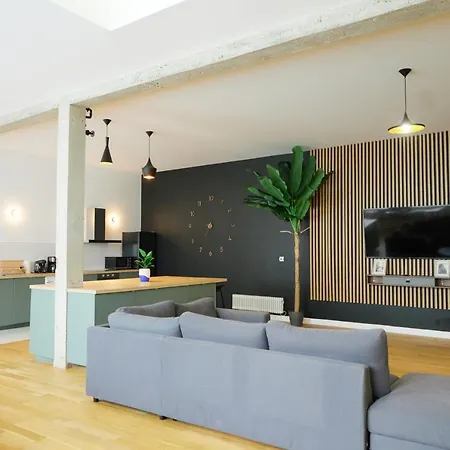 شقة Loft Aux Portes De Paris - Parking Gratuit بانيوليه