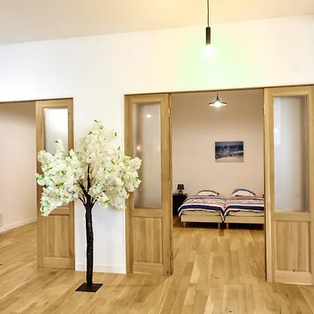 Loft Aux Portes De Paris - Parking Gratuit Bagnolet